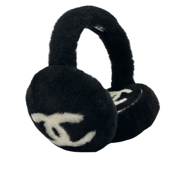 Chanel 2025 CC Shearling Black & White Earmuffs - Picture 1 of 5
